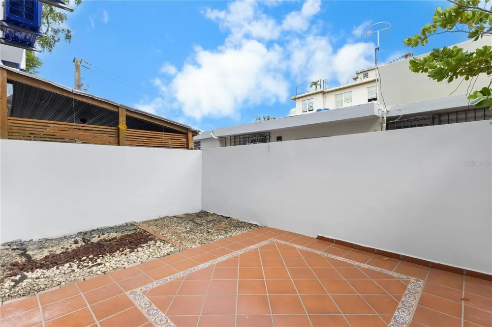 111 CALLE DONCELLA #TH2 San Juan, PR 00913