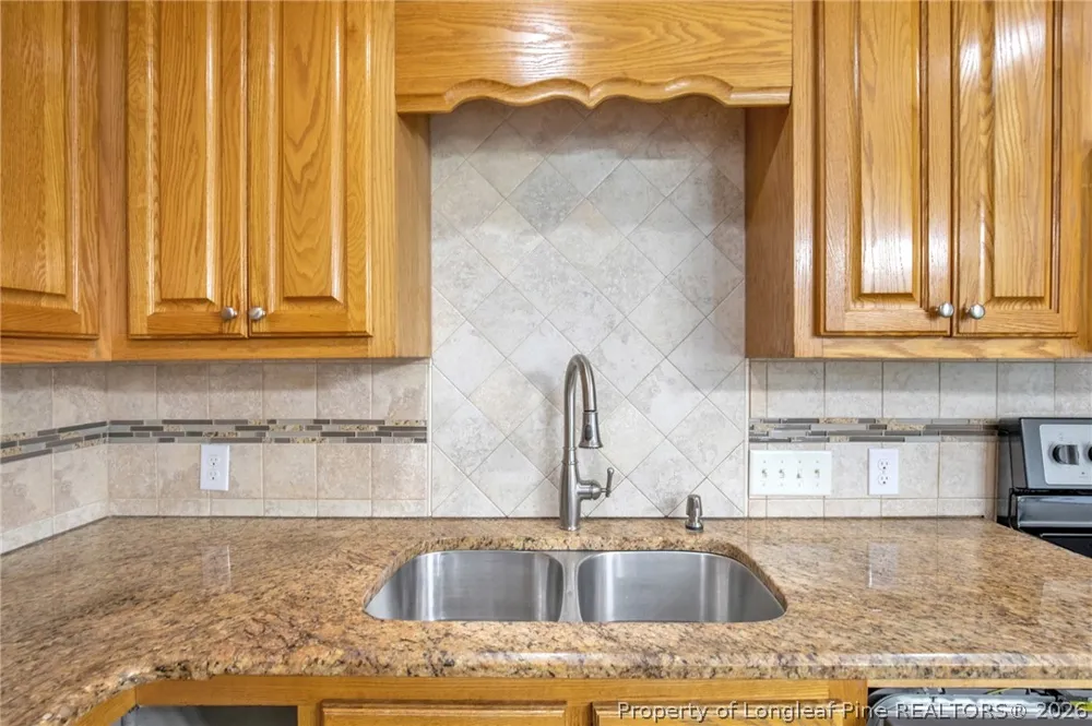 221 Old Baker Road Maxton, NC 28364