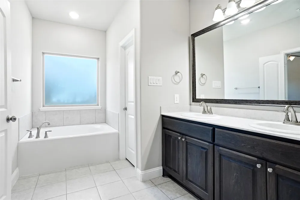 686 Navasota Drive Crandall, TX 75114
