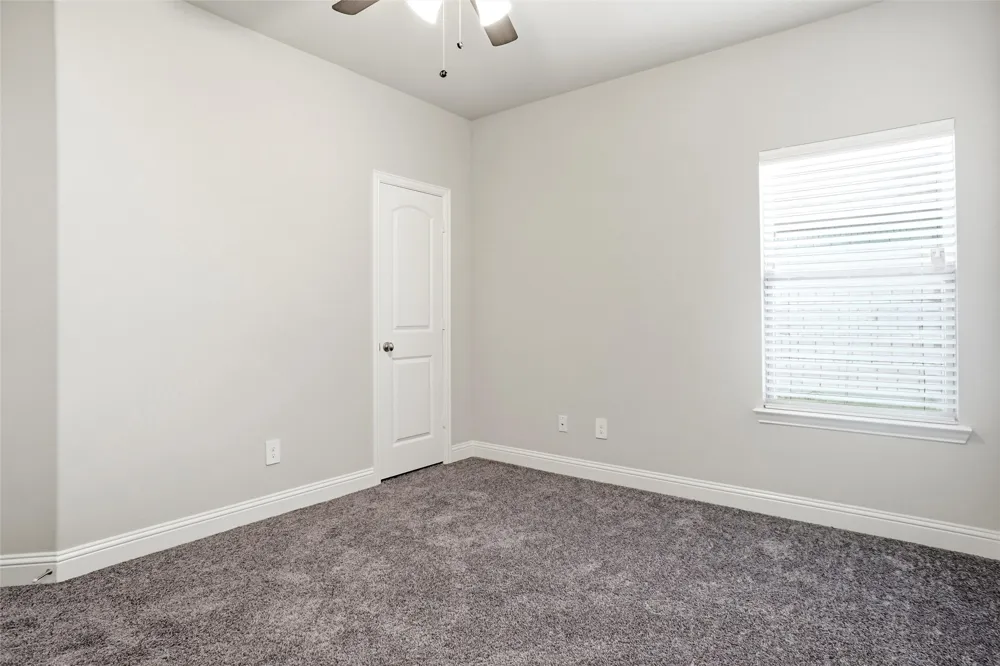 686 Navasota Drive Crandall, TX 75114