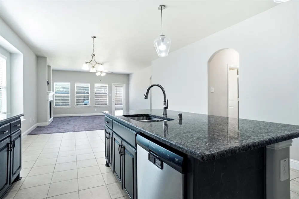 686 Navasota Drive Crandall, TX 75114