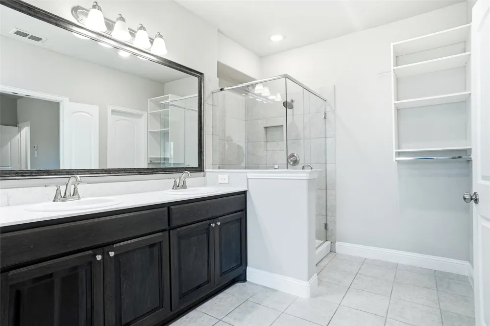 686 Navasota Drive Crandall, TX 75114