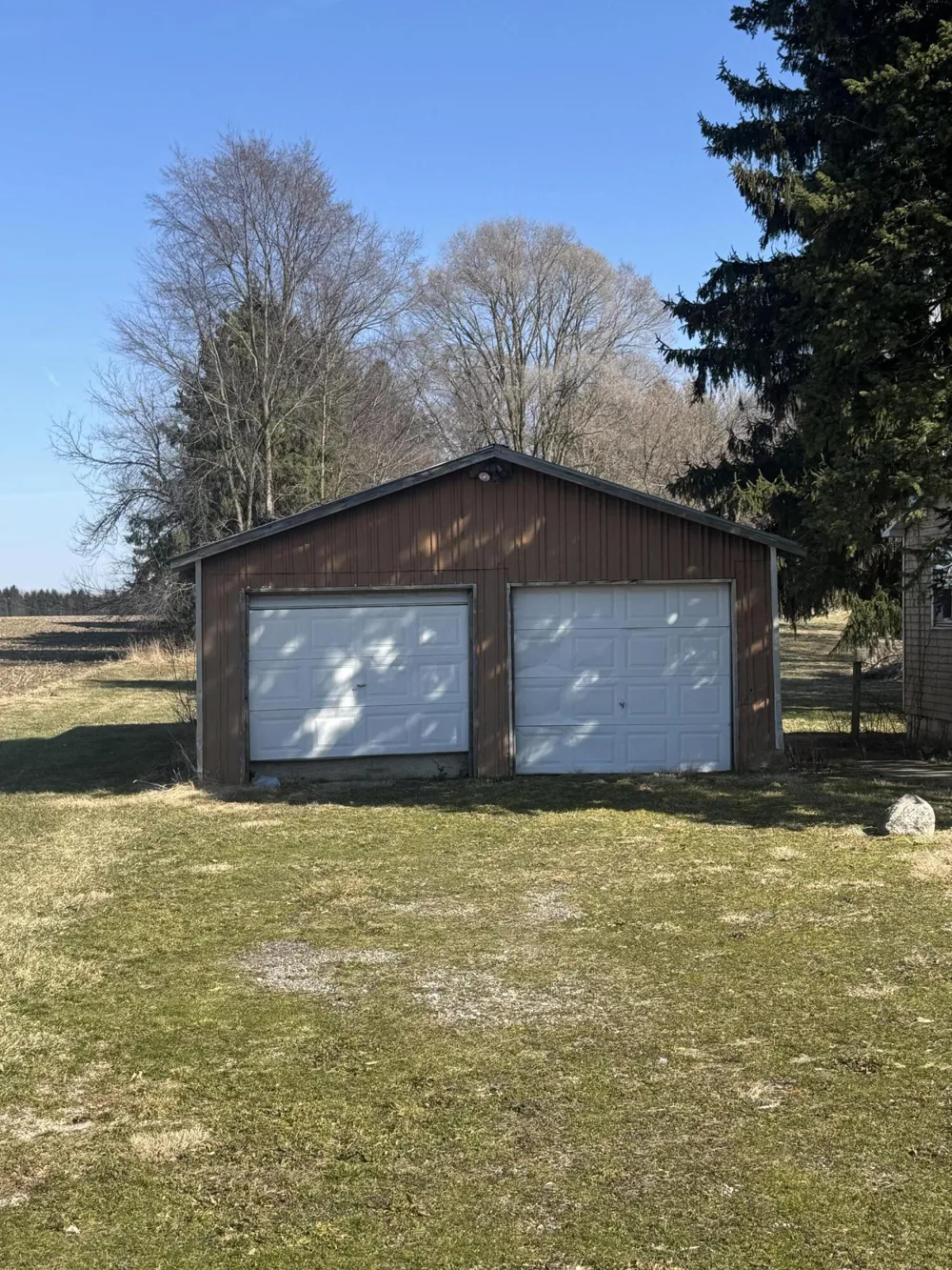 31004 Middle Crossing Road Dowagiac, MI 49047