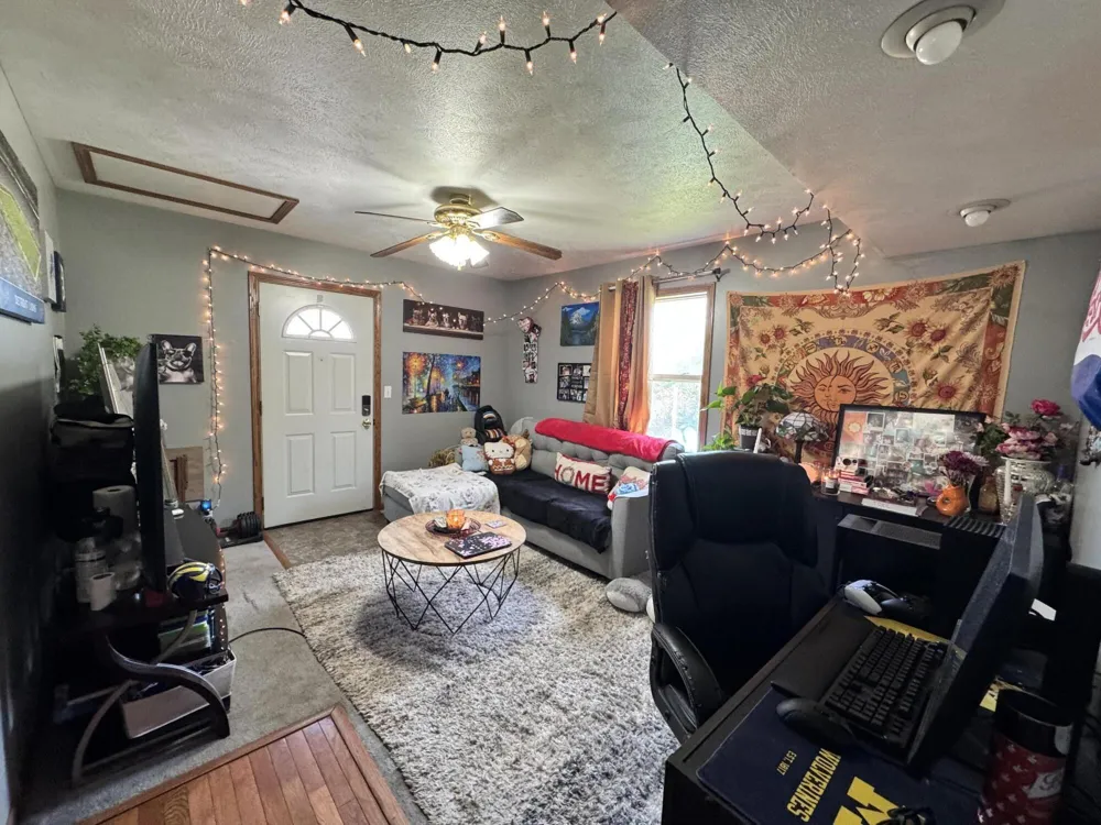 31004 Middle Crossing Road Dowagiac, MI 49047