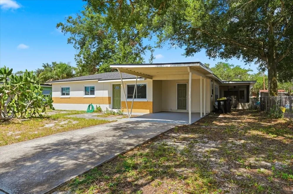 813 ELLERBE WAY Lakeland, FL 33801