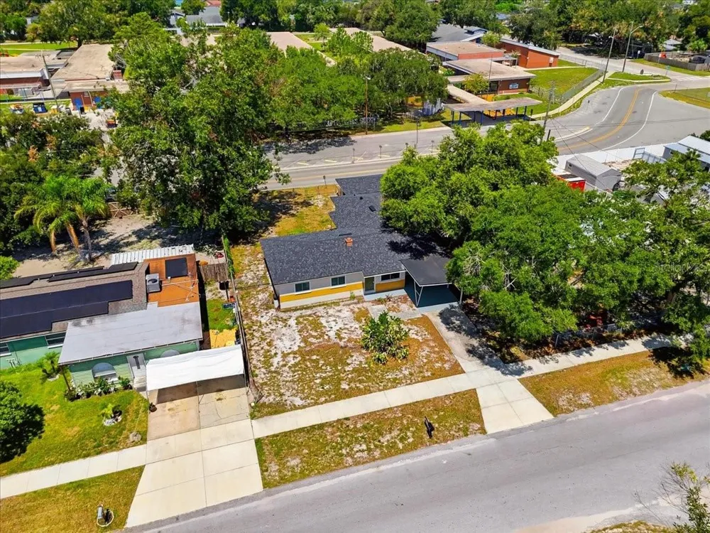 813 ELLERBE WAY Lakeland, FL 33801