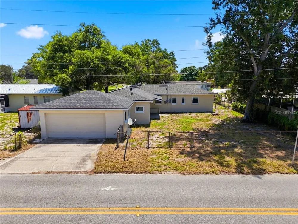 813 ELLERBE WAY Lakeland, FL 33801