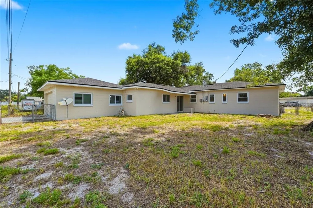 813 ELLERBE WAY Lakeland, FL 33801