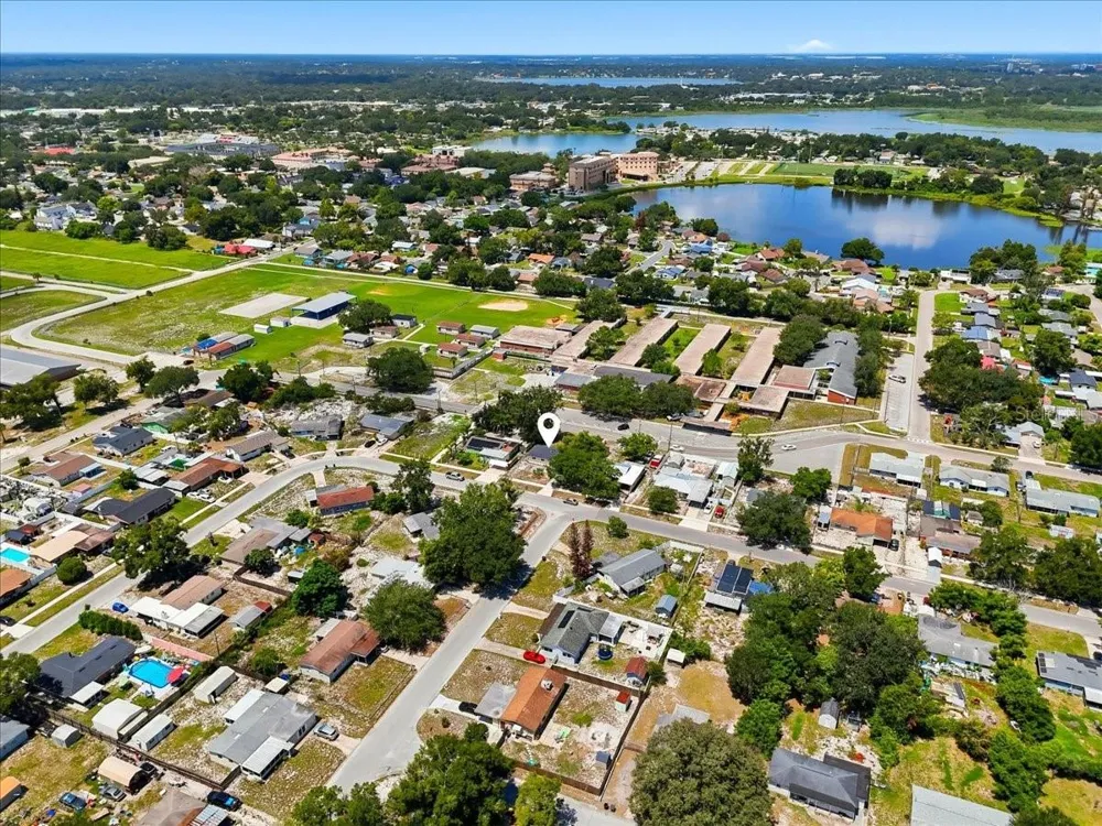 813 ELLERBE WAY Lakeland, FL 33801