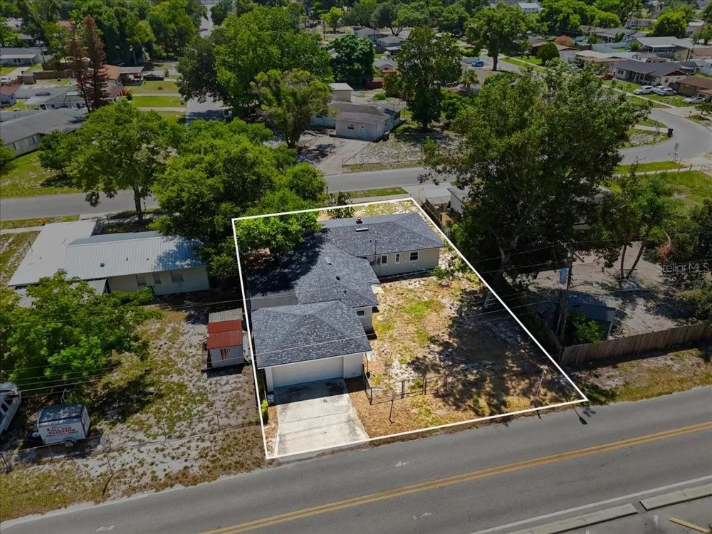 813 ELLERBE WAY Lakeland, FL 33801