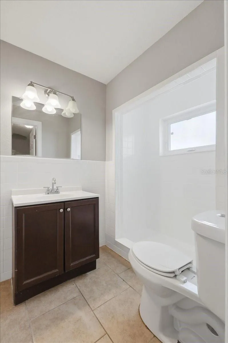 813 ELLERBE WAY Lakeland, FL 33801