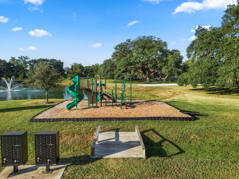 21803 Red Oak View Court Tomball, TX 77375