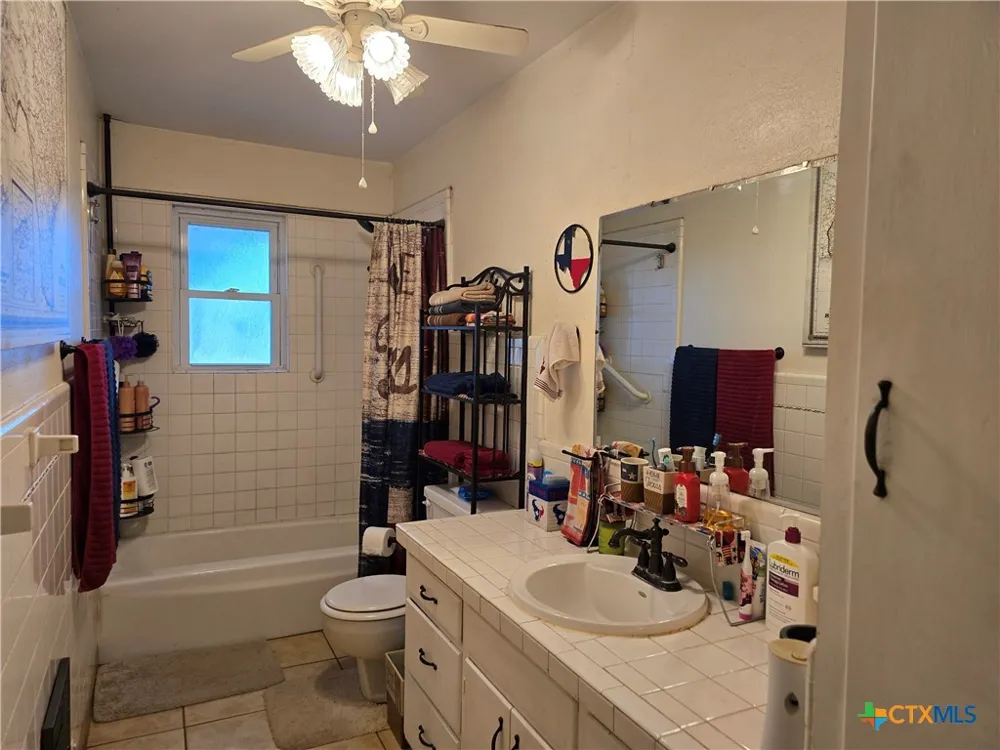 14947 E Highway 36 Highway Jonesboro, TX 76538