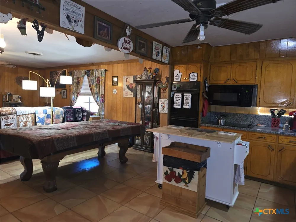 14947 E Highway 36 Highway Jonesboro, TX 76538