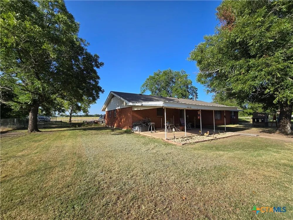 14947 E Highway 36 Highway Jonesboro, TX 76538