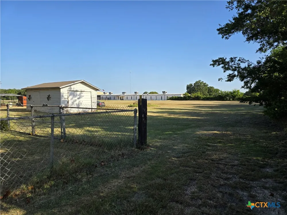 14947 E Highway 36 Highway Jonesboro, TX 76538