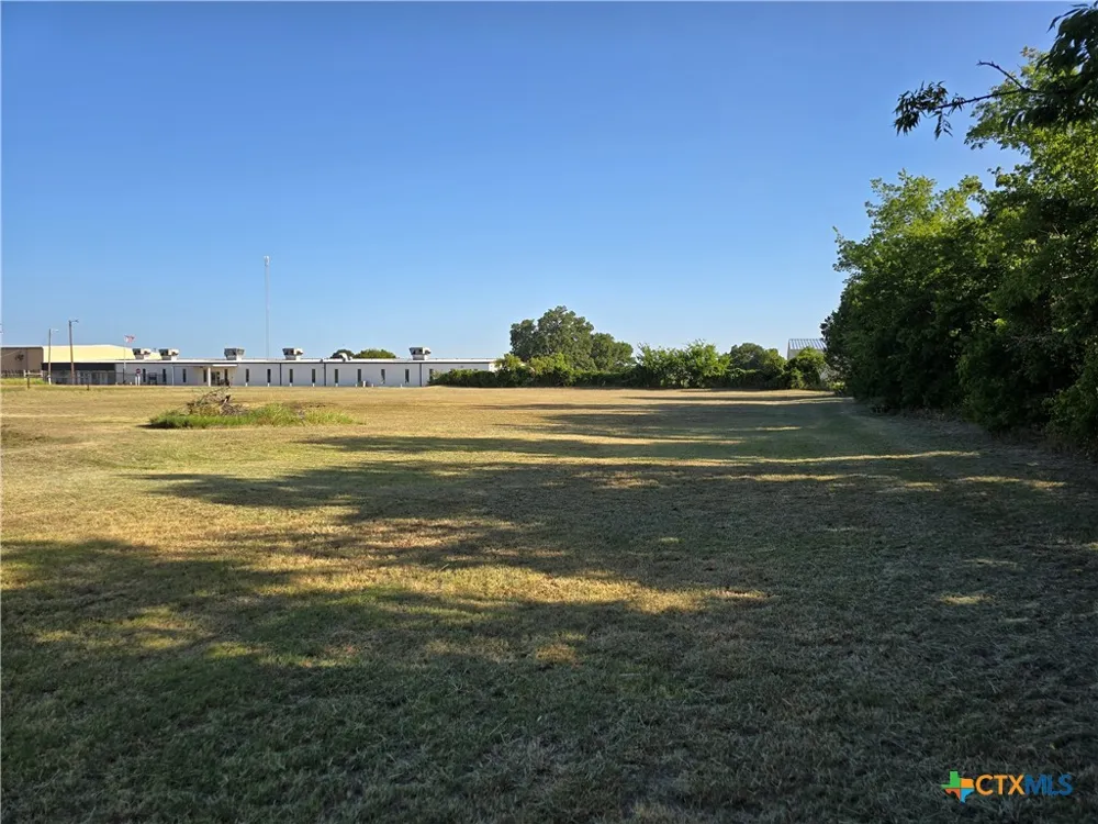 14947 E Highway 36 Highway Jonesboro, TX 76538