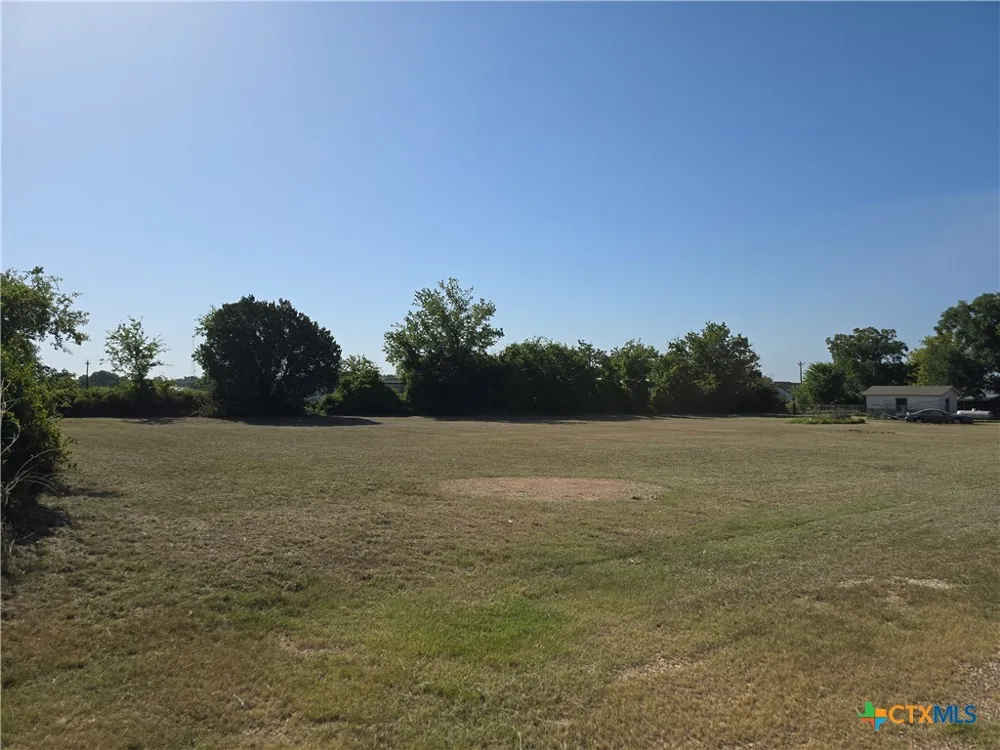 14947 E Highway 36 Highway Jonesboro, TX 76538