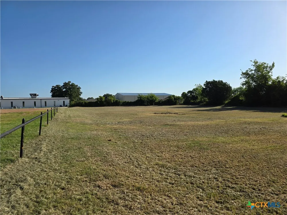 14947 E Highway 36 Highway Jonesboro, TX 76538