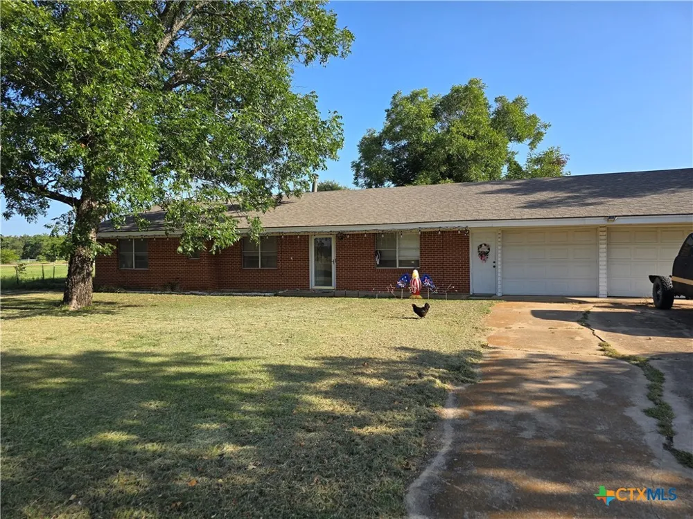 14947 E Highway 36 Highway Jonesboro, TX 76538