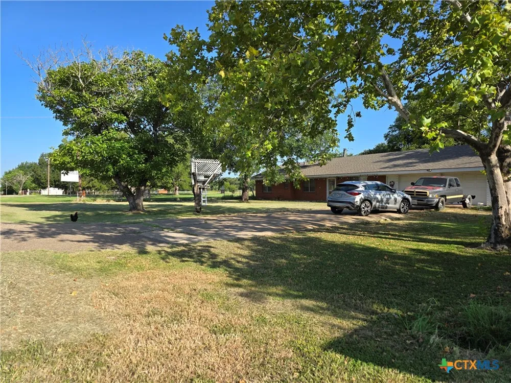 14947 E Highway 36 Highway Jonesboro, TX 76538