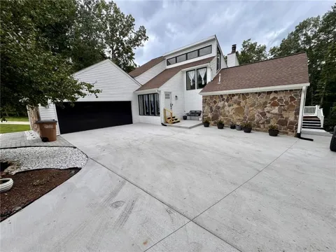 4205 Loftwood Drive