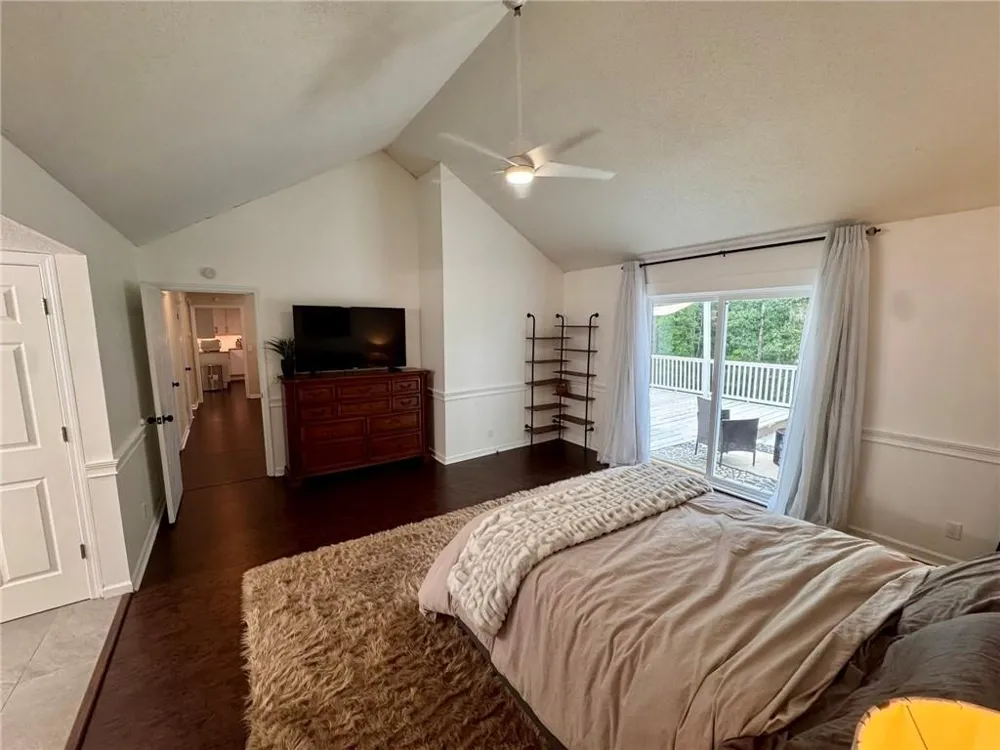 4205 Loftwood Drive Cohutta, GA 30710