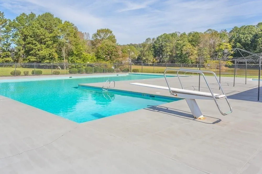 4205 Loftwood Drive Cohutta, GA 30710