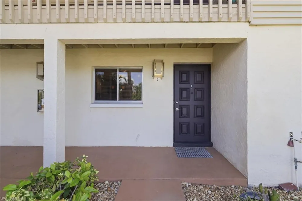 5702 Foxlake Drive #4 North Fort Myers, FL 33917