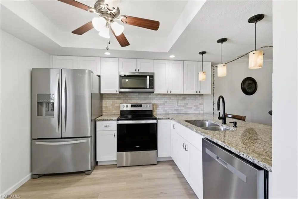 5702 Foxlake Drive #4 North Fort Myers, FL 33917