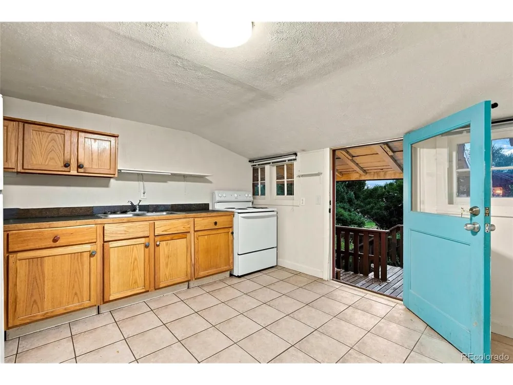 17555 Highway 17 Moffat, CO 81143