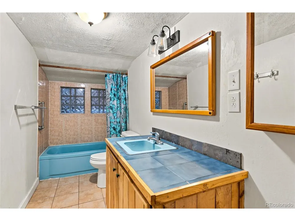 17555 Highway 17 Moffat, CO 81143