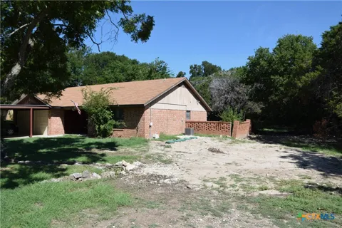 180 County Road 4875