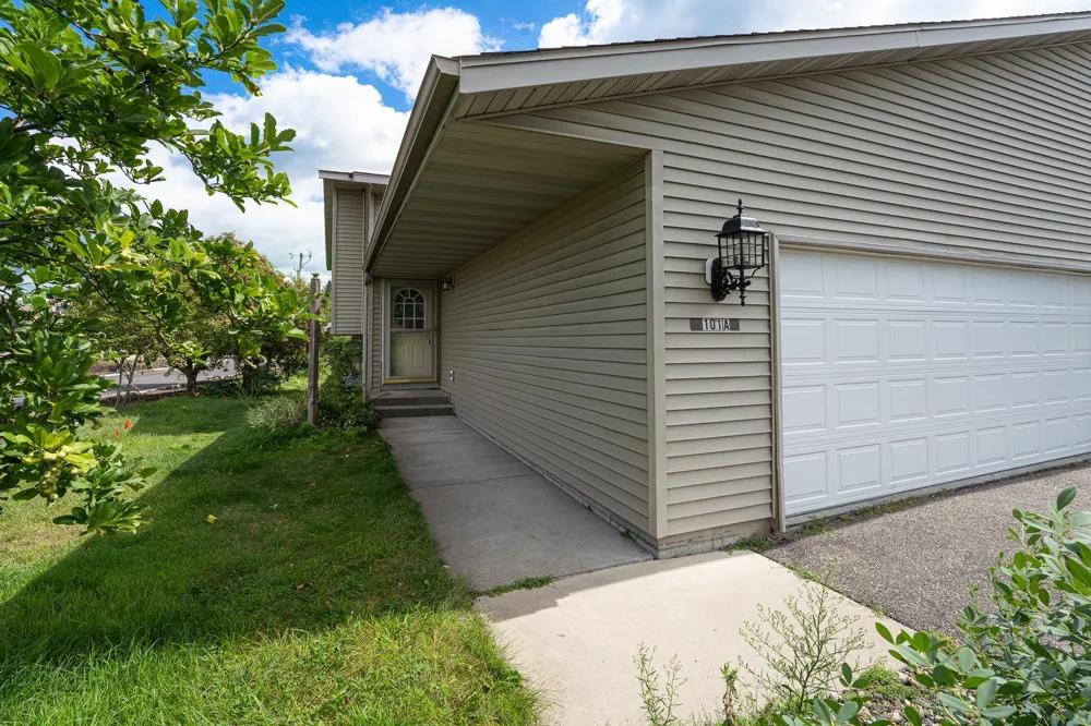 101 Farm Street #A Hastings, MN 55033
