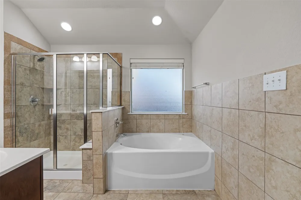 3733 Cecelia Lane Forest Hill, TX 76140