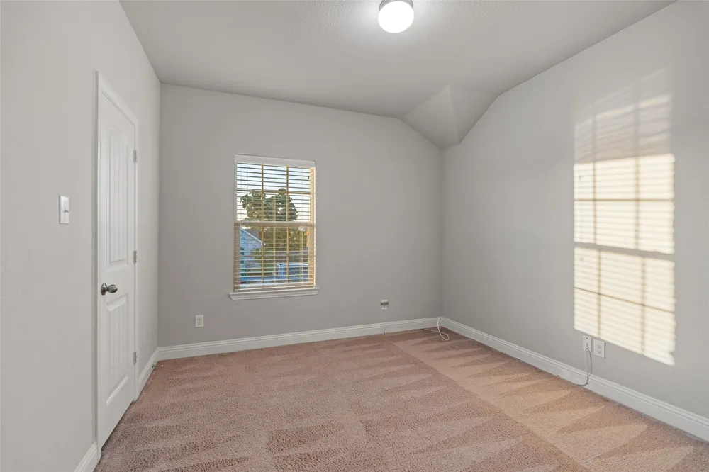 3733 Cecelia Lane Forest Hill, TX 76140