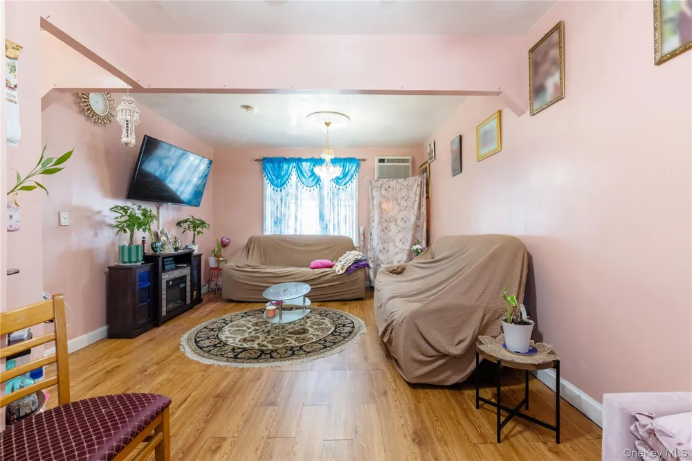 8804 209th Street Queens Village, NY 11427