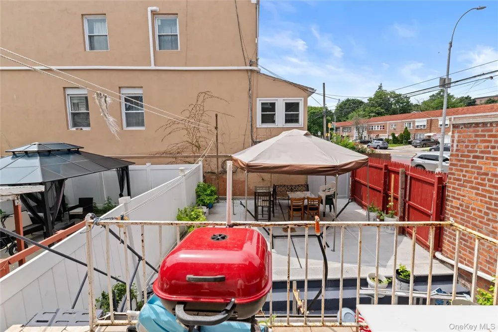 8804 209th Street Queens Village, NY 11427