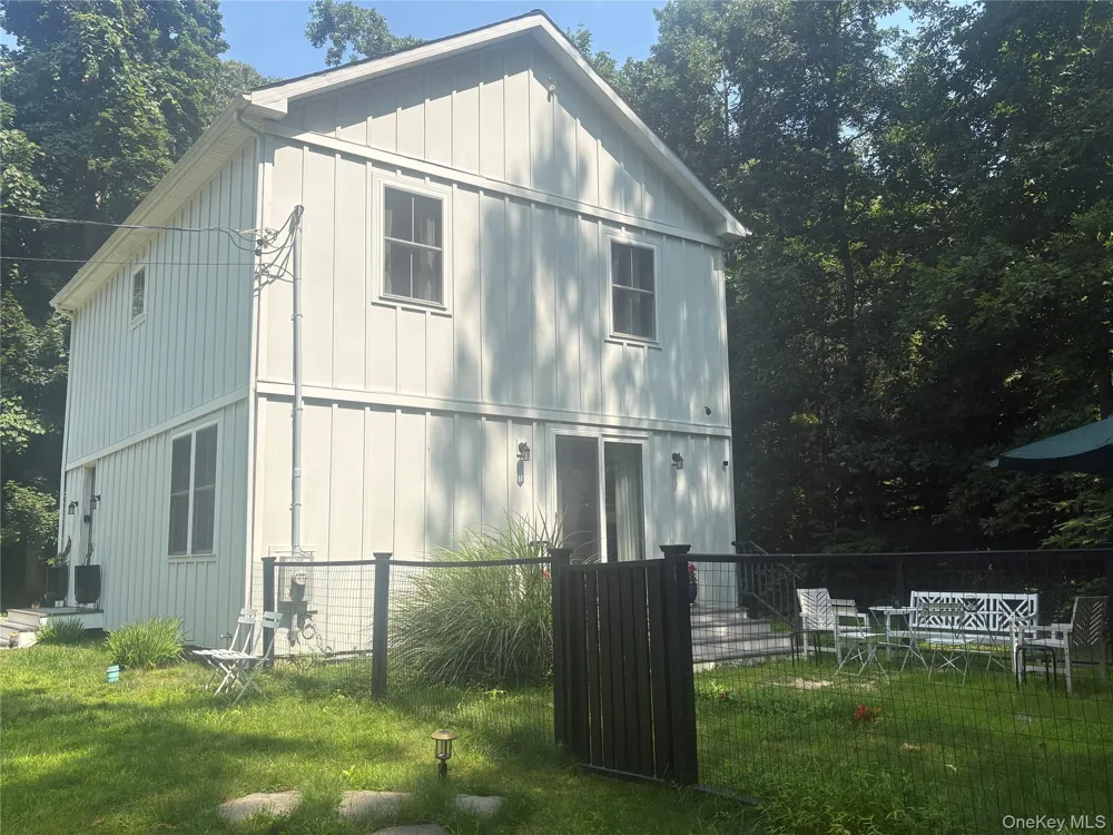 13595 Soundview Avenue Southold, NY 11971
