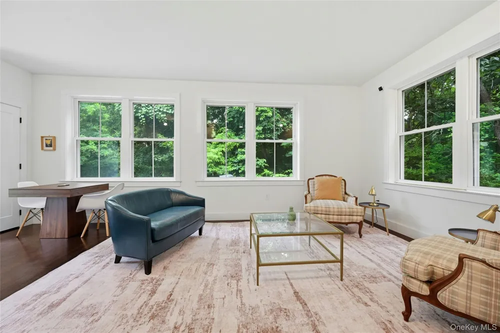 13595 Soundview Avenue Southold, NY 11971