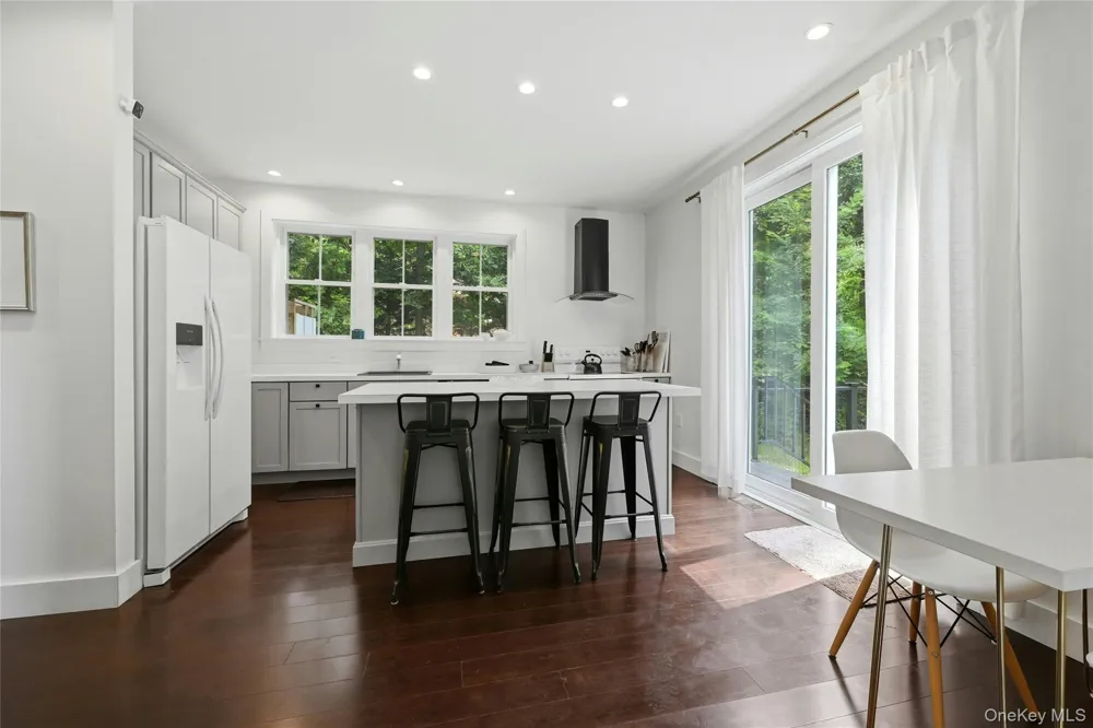 13595 Soundview Avenue Southold, NY 11971