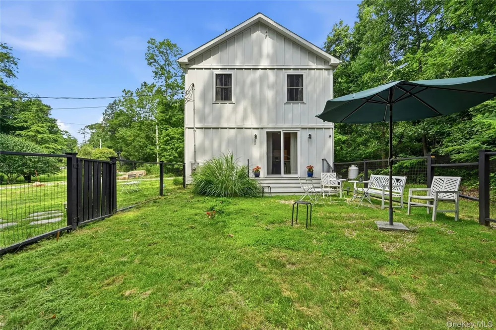 13595 Soundview Avenue Southold, NY 11971