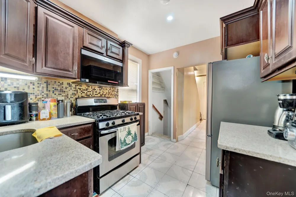 13362 243rd Street Rosedale, NY 11422