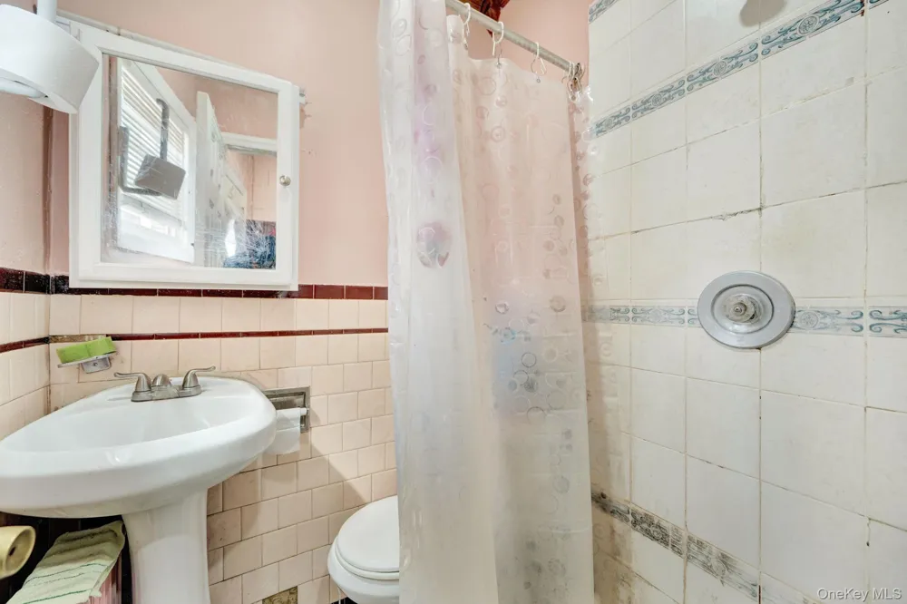 13362 243rd Street Rosedale, NY 11422
