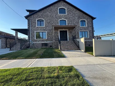 168-19 12th Road