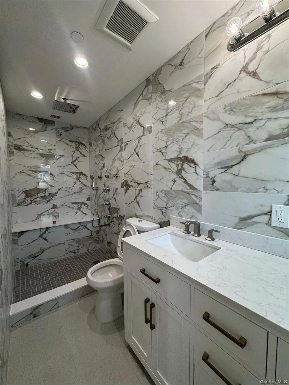 168-19 12th Road Whitestone, NY 11357