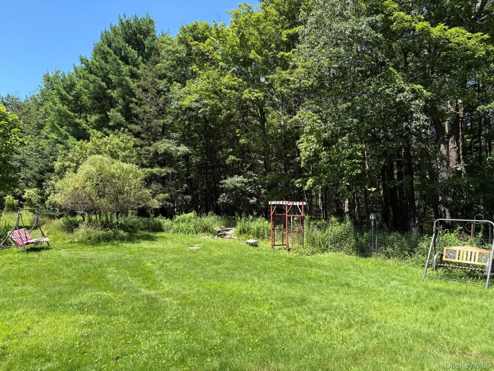 909 County Road 93 Roscoe, NY 12776