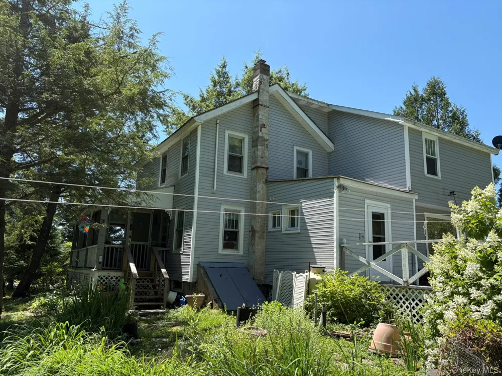 909 County Road 93 Roscoe, NY 12776