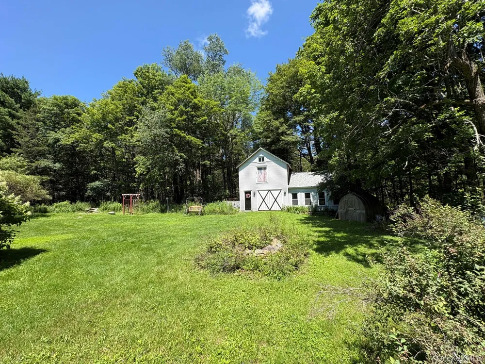 909 County Road 93 Roscoe, NY 12776