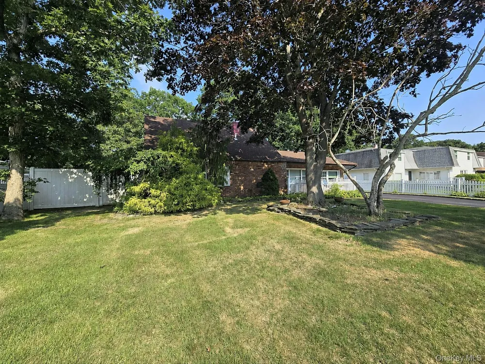 60 Meyer Lane Medford, NY 11763